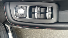 MG Hs 1.5 T-GDI Exclusive 5dr Petrol Hatchback